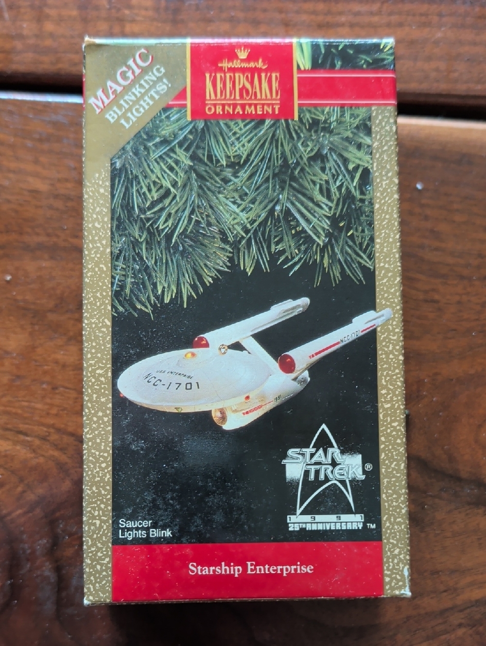 NIB Starship Enterprise Hallmark Keepsake Ornament. 1991 25th Anniversary Editio